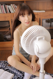 变成黑皮辣妹后我和朋友做了